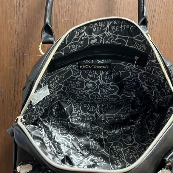 Betsey Johnson Black Satchel polka dot bow - Picture 2 of 14